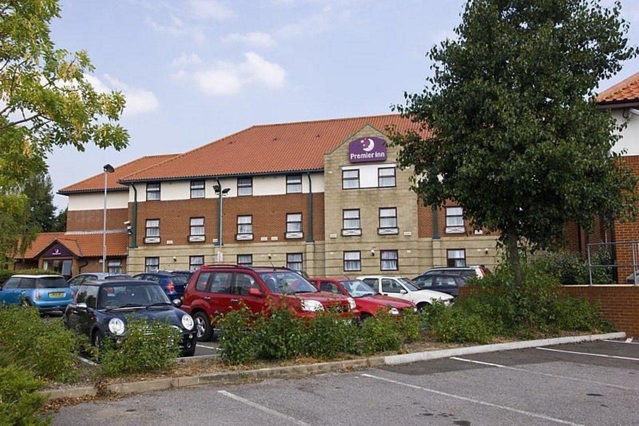 Premier Inn Oxford Exterior photo